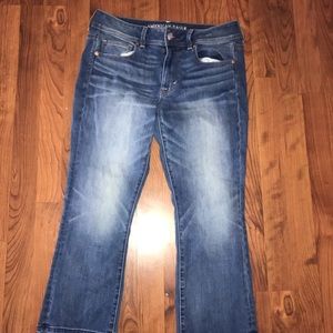 American Eagle Kick Crop Jeans